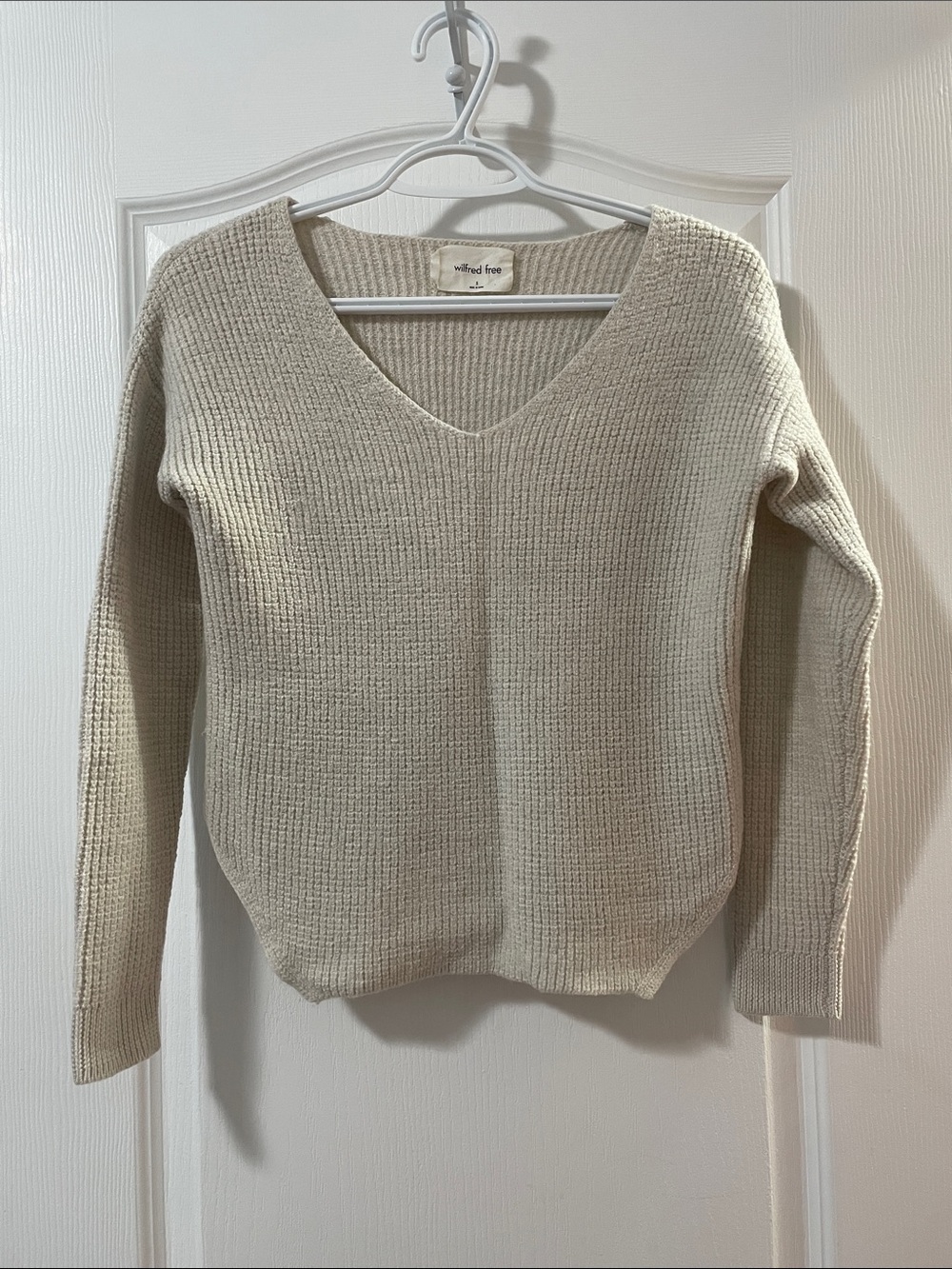 Aritzia Wilfred Free Merino Wool Sweater